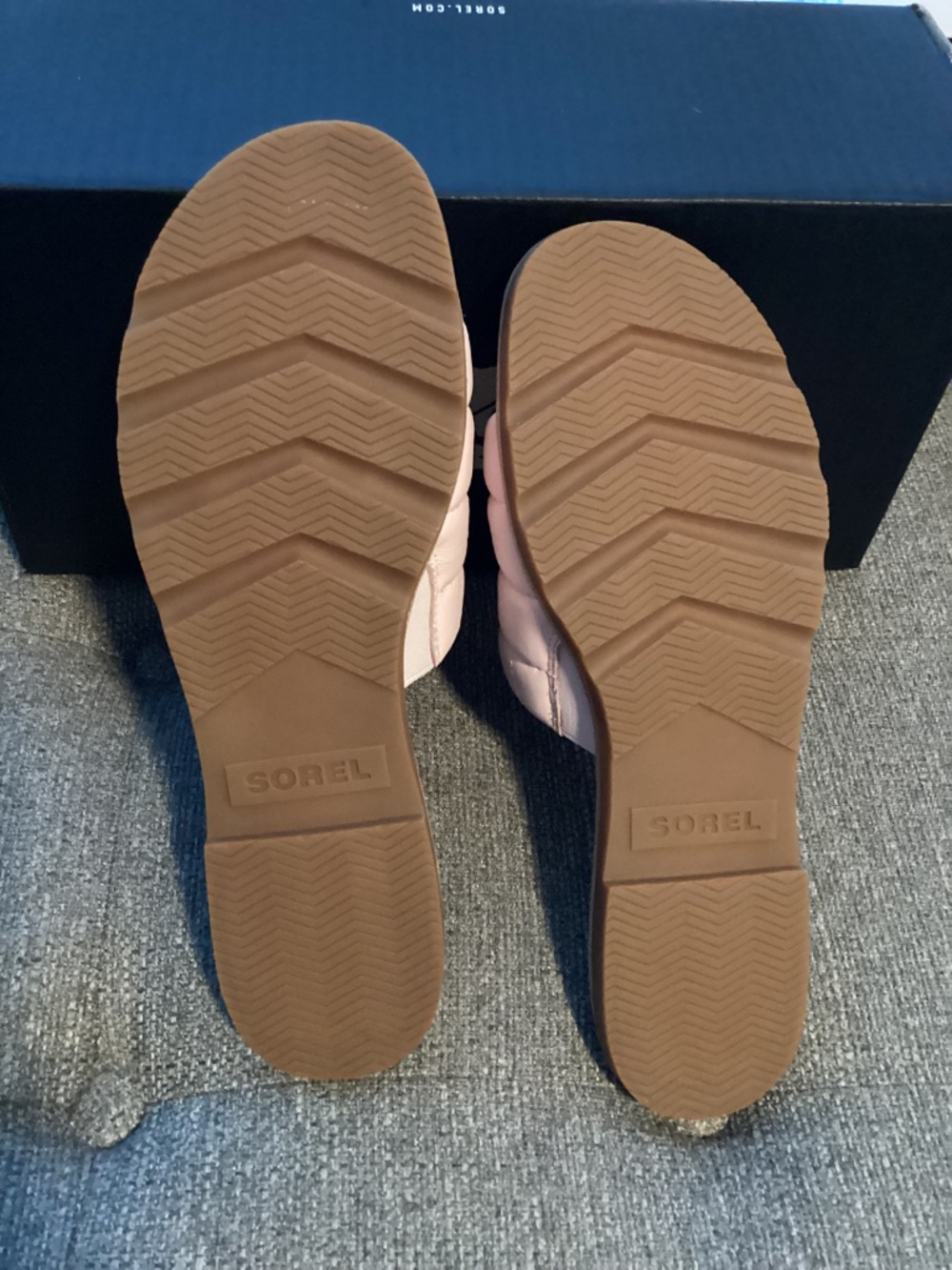 SOREL Ella III Quilted Puff Slide Sandal - Picture 16 of 16